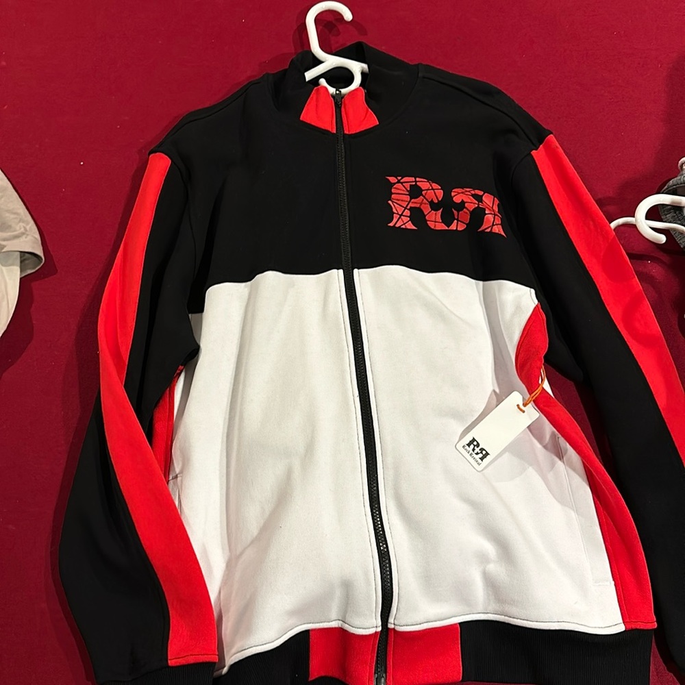 Rock revival jumpsuit nwt men’s size medium Pants and size X-Large sweatshirt